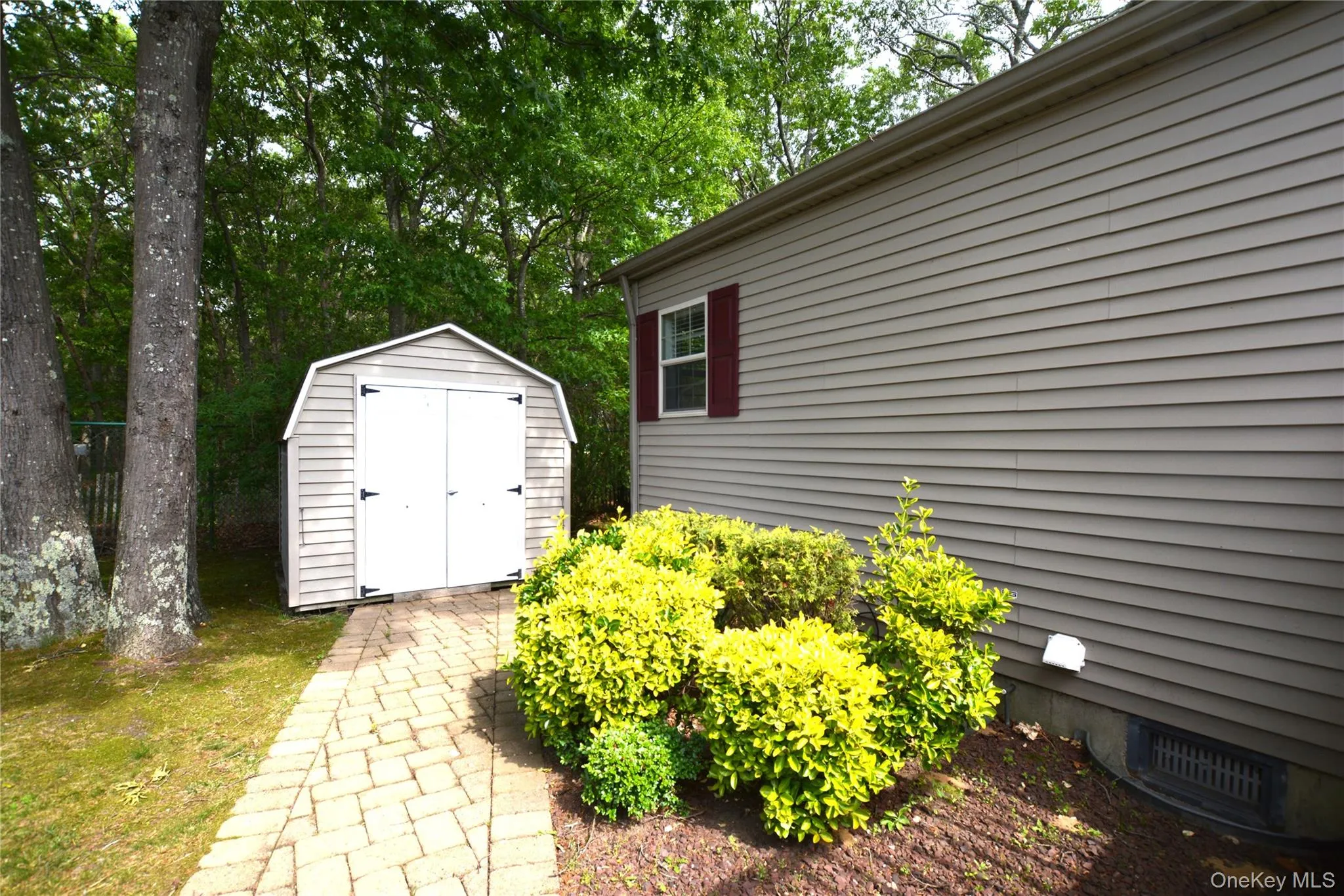 1661 Old Country Road, Riverhead, NY, 2 Bedrooms Bedrooms, 5 Rooms Rooms,2 BathroomsBathrooms,Residential,For Rent,Old Country Road,0,1011541 1661 Old Country Road, Riverhead, NY, 2 Bedrooms Bedrooms, 5 Rooms Rooms,2 BathroomsBathrooms,Residential,For Rent,Old Country Road,0,1011541