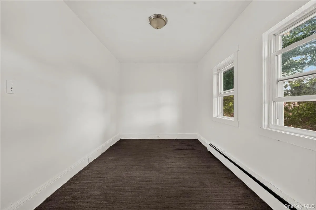 15 Depan Avenue, Hempstead, NY, 3 Bedrooms Bedrooms, 6 Rooms Rooms,2 BathroomsBathrooms,Residential,For Rent,Depan,0,1011543 15 Depan Avenue, Hempstead, NY, 3 Bedrooms Bedrooms, 6 Rooms Rooms,2 BathroomsBathrooms,Residential,For Rent,Depan,0,1011543