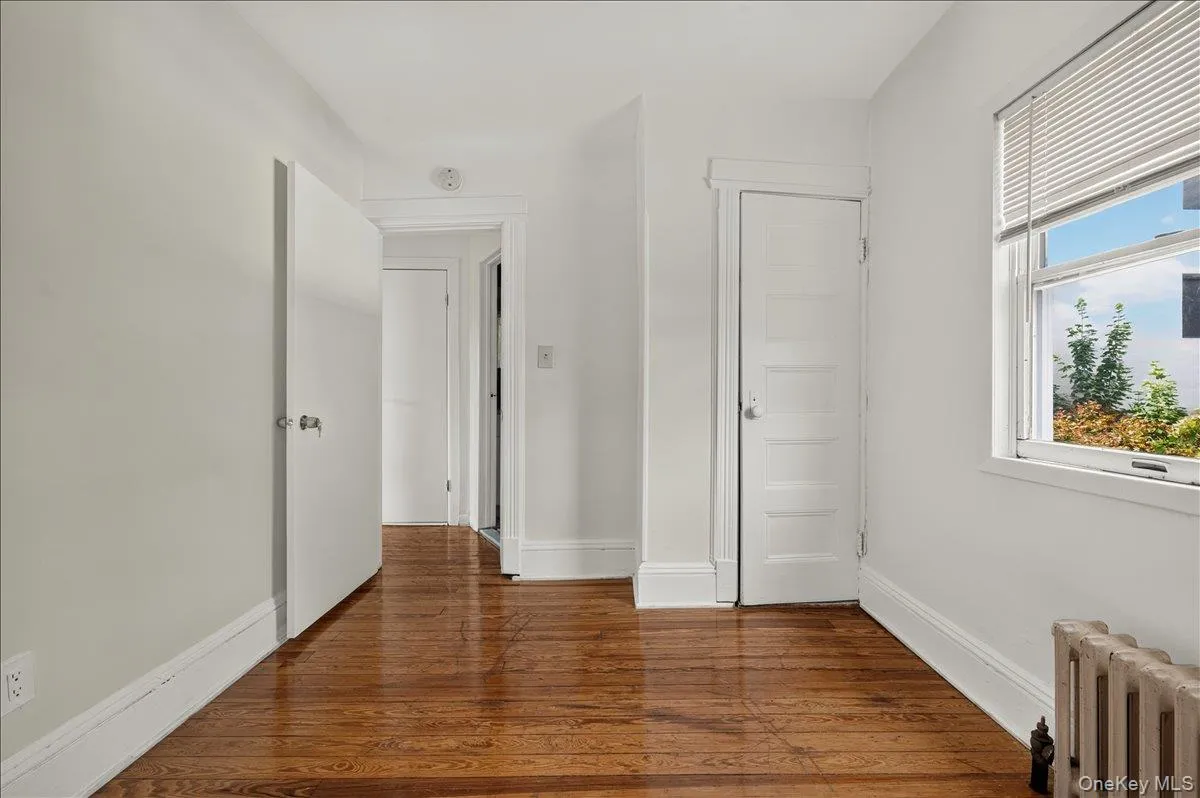 15 Depan Avenue, Hempstead, NY, 3 Bedrooms Bedrooms, 6 Rooms Rooms,2 BathroomsBathrooms,Residential,For Rent,Depan,0,1011543 15 Depan Avenue, Hempstead, NY, 3 Bedrooms Bedrooms, 6 Rooms Rooms,2 BathroomsBathrooms,Residential,For Rent,Depan,0,1011543
