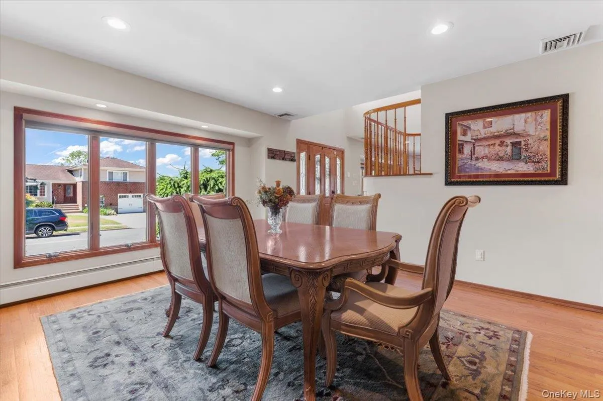 37 Sylvia Road, Oyster Bay, NY, 4 Bedrooms Bedrooms, 8 Rooms Rooms,4 BathroomsBathrooms,Residential,For Rent,Sylvia,0,1011546 37 Sylvia Road, Oyster Bay, NY, 4 Bedrooms Bedrooms, 8 Rooms Rooms,4 BathroomsBathrooms,Residential,For Rent,Sylvia,0,1011546