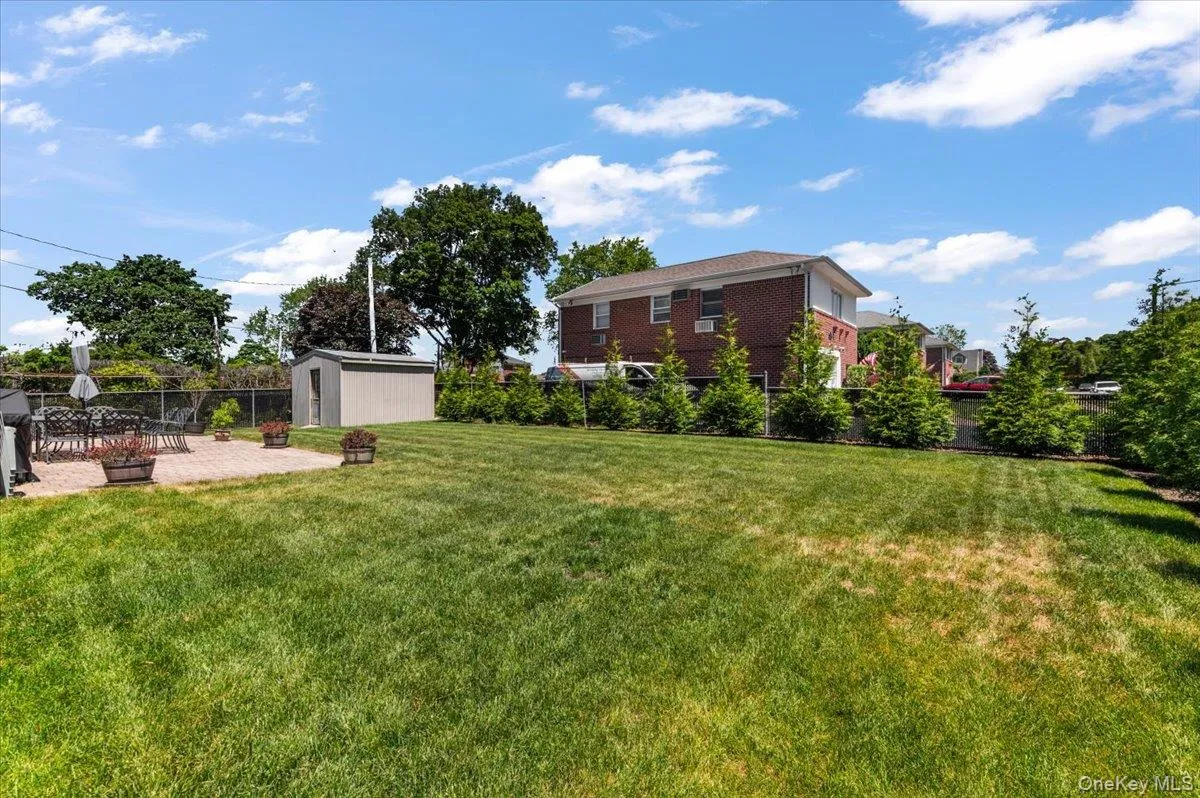37 Sylvia Road, Oyster Bay, NY, 4 Bedrooms Bedrooms, 8 Rooms Rooms,4 BathroomsBathrooms,Residential,For Rent,Sylvia,0,1011546 37 Sylvia Road, Oyster Bay, NY, 4 Bedrooms Bedrooms, 8 Rooms Rooms,4 BathroomsBathrooms,Residential,For Rent,Sylvia,0,1011546