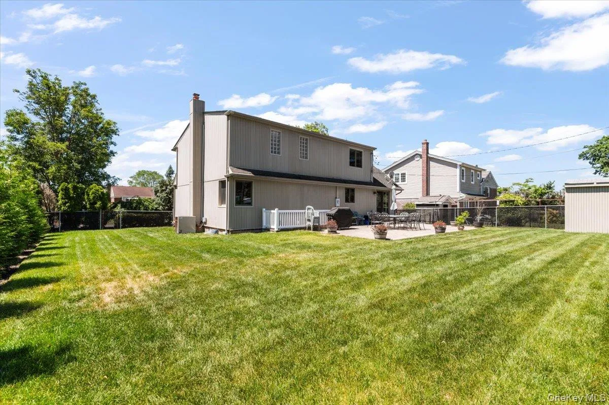 37 Sylvia Road, Oyster Bay, NY, 4 Bedrooms Bedrooms, 8 Rooms Rooms,4 BathroomsBathrooms,Residential,For Rent,Sylvia,0,1011546 37 Sylvia Road, Oyster Bay, NY, 4 Bedrooms Bedrooms, 8 Rooms Rooms,4 BathroomsBathrooms,Residential,For Rent,Sylvia,0,1011546