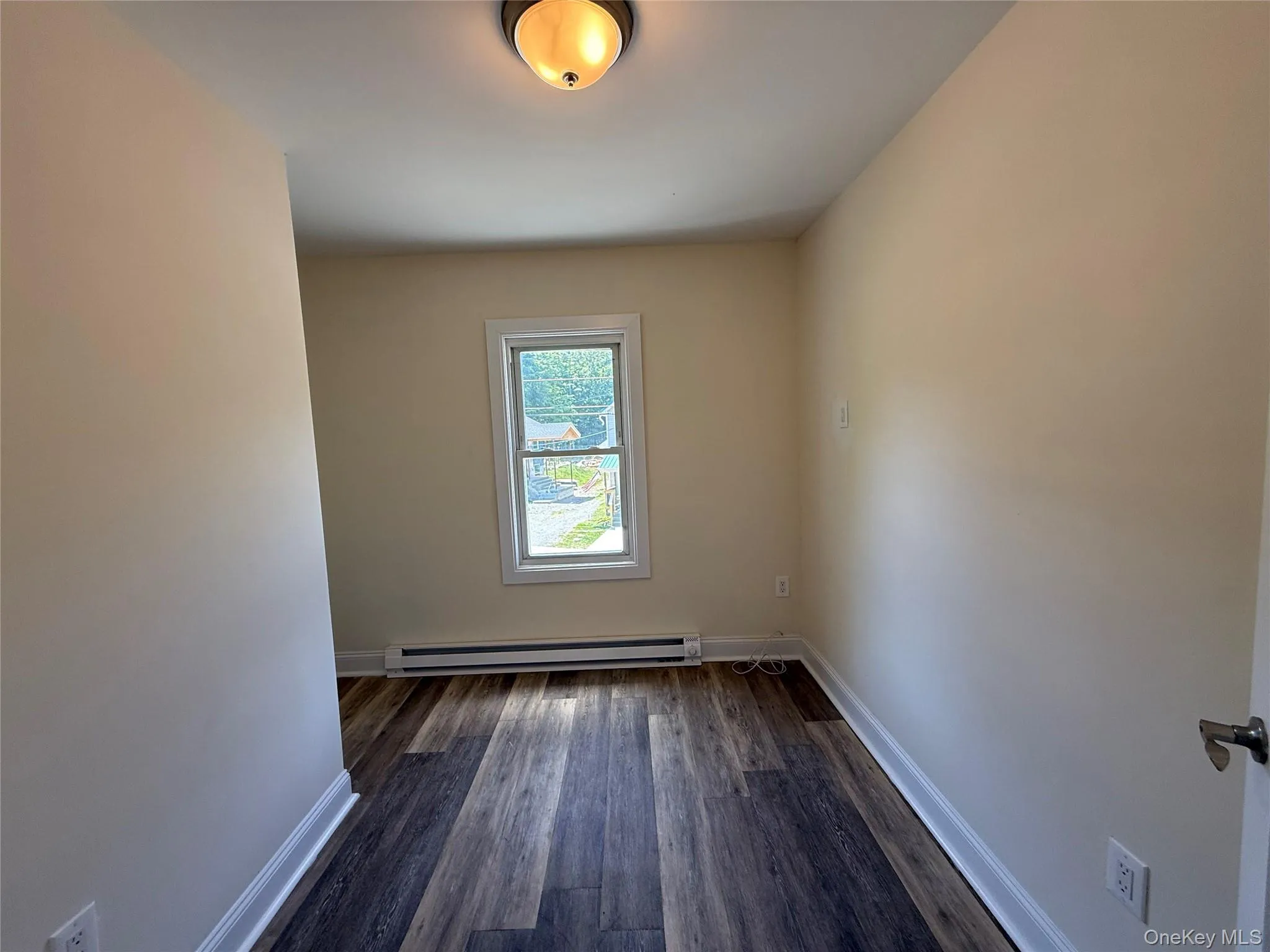 174 Center Street, Wawarsing, NY, 3 Bedrooms Bedrooms, 6 Rooms Rooms,2 BathroomsBathrooms,Residential Lease,For Rent,Center,0,1011547 174 Center Street, Wawarsing, NY, 3 Bedrooms Bedrooms, 6 Rooms Rooms,2 BathroomsBathrooms,Residential Lease,For Rent,Center,0,1011547