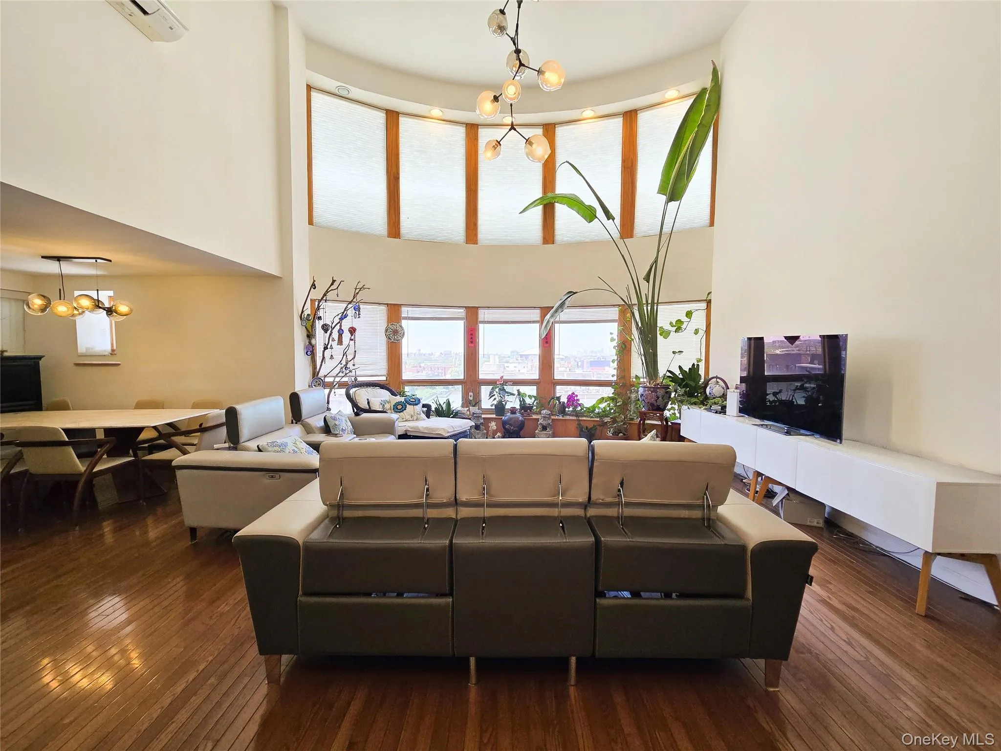 133-47 Sanford Avenue, New York, NY, 4 Bedrooms Bedrooms, 8 Rooms Rooms,3 BathroomsBathrooms,Residential,For Rent,Sanford,0,1011559 133-47 Sanford Avenue, New York, NY, 4 Bedrooms Bedrooms, 8 Rooms Rooms,3 BathroomsBathrooms,Residential,For Rent,Sanford,0,1011559