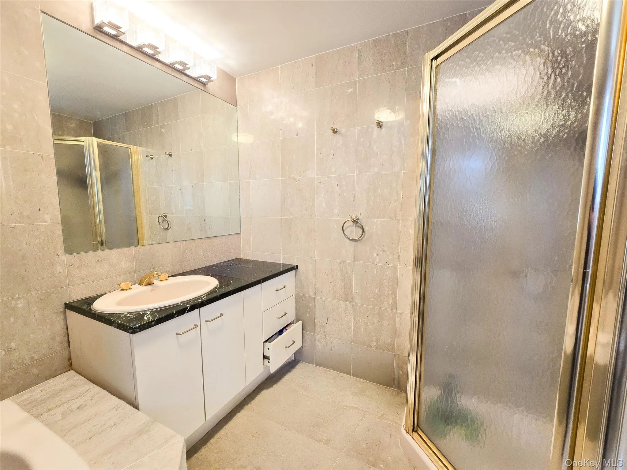 133-47 Sanford Avenue, New York, NY, 4 Bedrooms Bedrooms, 8 Rooms Rooms,3 BathroomsBathrooms,Residential,For Rent,Sanford,0,1011559 133-47 Sanford Avenue, New York, NY, 4 Bedrooms Bedrooms, 8 Rooms Rooms,3 BathroomsBathrooms,Residential,For Rent,Sanford,0,1011559