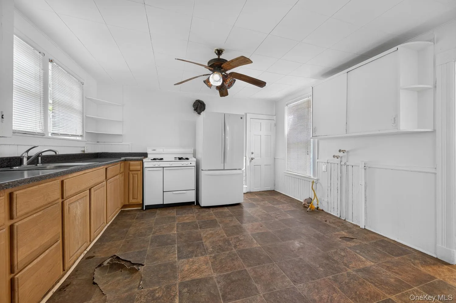 49 Cedar Street, Babylon, NY, 4 Bedrooms Bedrooms, 8 Rooms Rooms,1 BathroomBathrooms,Residential,For Rent,Cedar,0,1011561 49 Cedar Street, Babylon, NY, 4 Bedrooms Bedrooms, 8 Rooms Rooms,1 BathroomBathrooms,Residential,For Rent,Cedar,0,1011561