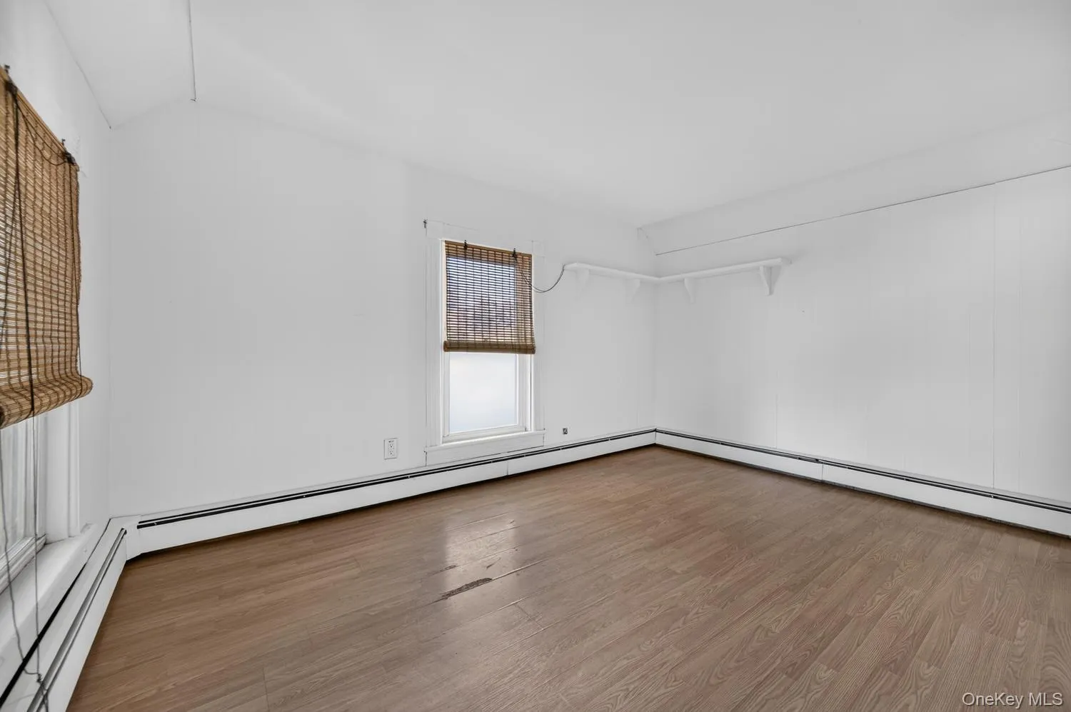 49 Cedar Street, Babylon, NY, 4 Bedrooms Bedrooms, 8 Rooms Rooms,1 BathroomBathrooms,Residential,For Rent,Cedar,0,1011561 49 Cedar Street, Babylon, NY, 4 Bedrooms Bedrooms, 8 Rooms Rooms,1 BathroomBathrooms,Residential,For Rent,Cedar,0,1011561