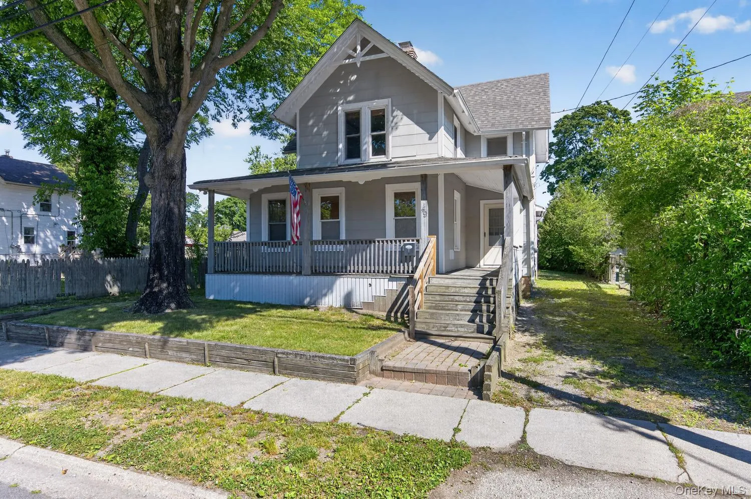 49 Cedar Street, Babylon, NY, 4 Bedrooms Bedrooms, 8 Rooms Rooms,1 BathroomBathrooms,Residential,For Rent,Cedar,0,1011561 49 Cedar Street, Babylon, NY, 4 Bedrooms Bedrooms, 8 Rooms Rooms,1 BathroomBathrooms,Residential,For Rent,Cedar,0,1011561