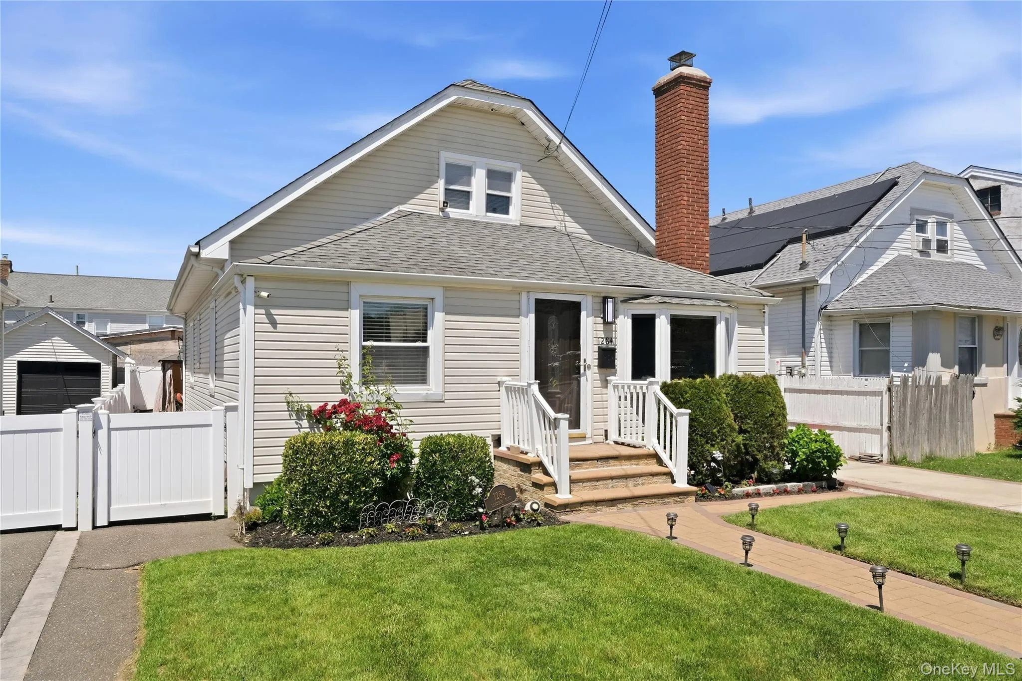 1284 Langdon Boulevard, Hempstead, NY, 3 Bedrooms Bedrooms, 10 Rooms Rooms,3 BathroomsBathrooms,Residential,For Rent,Langdon,0,1011568 1284 Langdon Boulevard, Hempstead, NY, 3 Bedrooms Bedrooms, 10 Rooms Rooms,3 BathroomsBathrooms,Residential,For Rent,Langdon,0,1011568