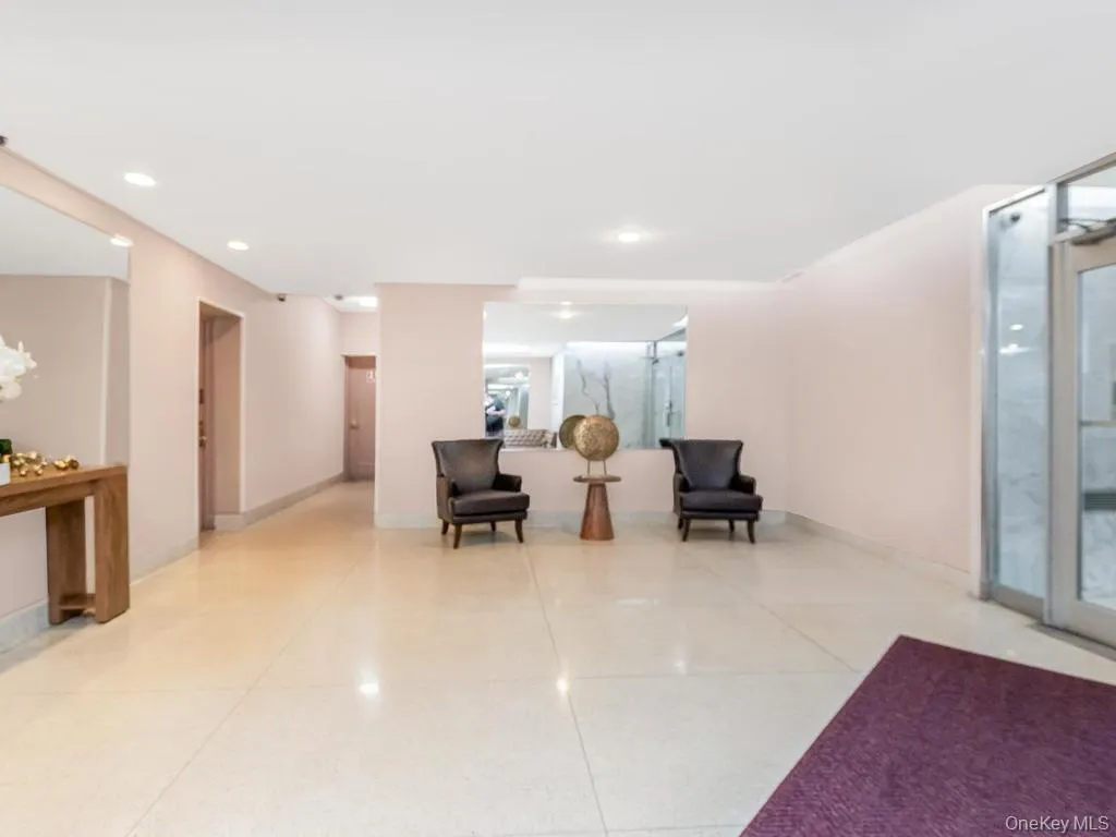 525 West 236th Street, New York, NY, 2 Rooms Rooms,1 BathroomBathrooms,Residential,For Rent,West 236th,0,1011569 525 West 236th Street, New York, NY, 2 Rooms Rooms,1 BathroomBathrooms,Residential,For Rent,West 236th,0,1011569