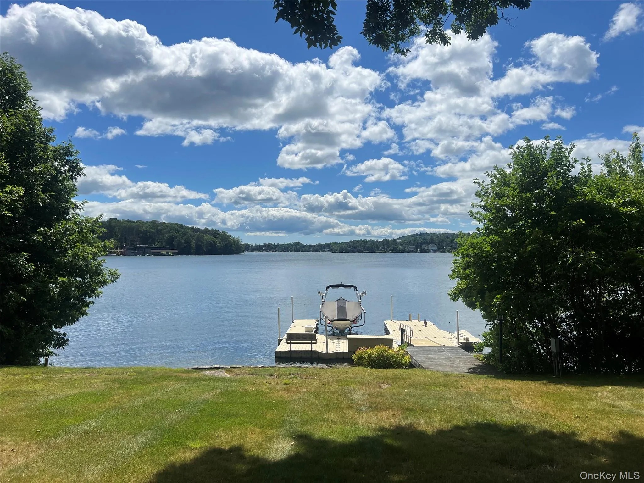 248 West Lake Boulevard, Carmel, NY, 2 Bedrooms Bedrooms, 6 Rooms Rooms,3 BathroomsBathrooms,Residential Lease,For Rent,West Lake,0,1011570 248 West Lake Boulevard, Carmel, NY, 2 Bedrooms Bedrooms, 6 Rooms Rooms,3 BathroomsBathrooms,Residential Lease,For Rent,West Lake,0,1011570
