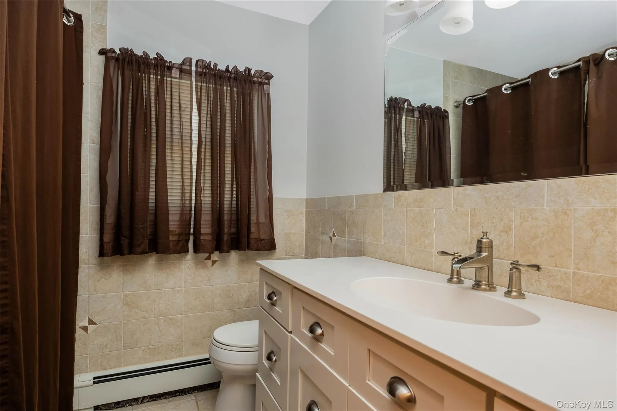 42 Buchanan Avenue, Babylon, NY, 3 Bedrooms Bedrooms, 6 Rooms Rooms,2 BathroomsBathrooms,Residential,For Rent,Buchanan,0,1011571 42 Buchanan Avenue, Babylon, NY, 3 Bedrooms Bedrooms, 6 Rooms Rooms,2 BathroomsBathrooms,Residential,For Rent,Buchanan,0,1011571