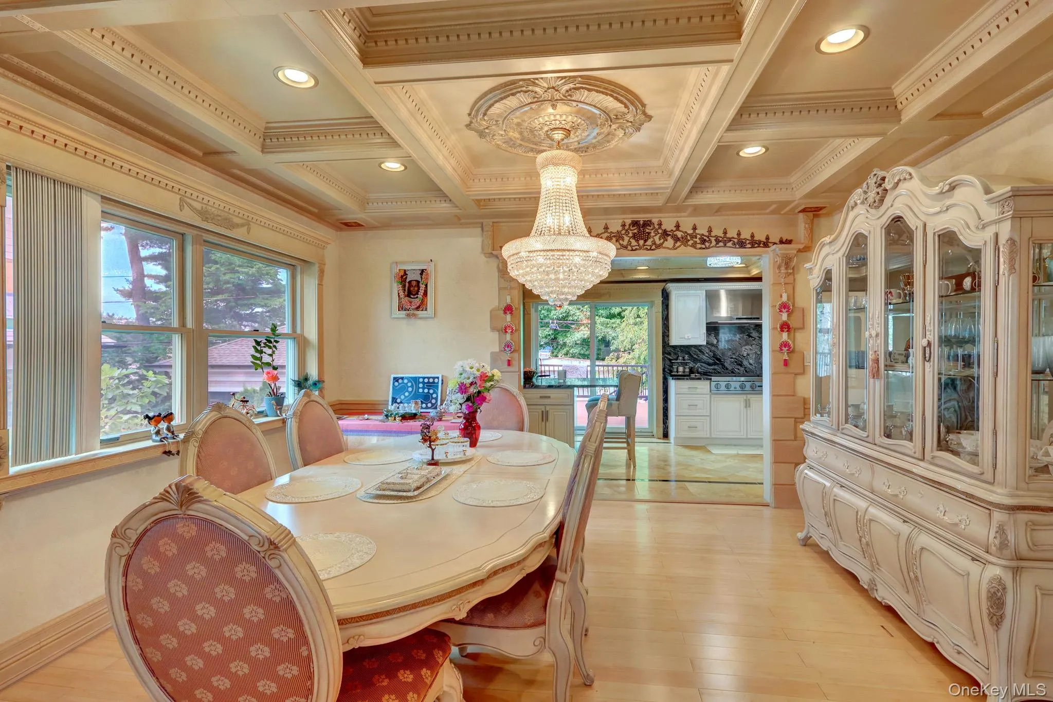 33 Country Village Lane, North Hempstead, NY, 5 Bedrooms Bedrooms, 10 Rooms Rooms,3 BathroomsBathrooms,Residential,For Rent,Country Village,0,KEY1011573 33 Country Village Lane, North Hempstead, NY, 5 Bedrooms Bedrooms, 10 Rooms Rooms,3 BathroomsBathrooms,Residential,For Rent,Country Village,0,KEY1011573