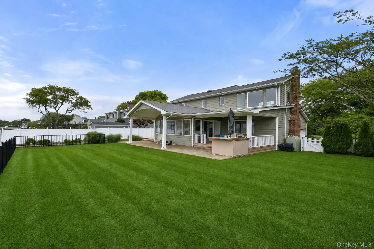 154 Sunset Drive, Islip, NY, 4 Bedrooms Bedrooms, 10 Rooms Rooms,2 BathroomsBathrooms,Residential,For Rent,Sunset,0,1011580 154 Sunset Drive, Islip, NY, 4 Bedrooms Bedrooms, 10 Rooms Rooms,2 BathroomsBathrooms,Residential,For Rent,Sunset,0,1011580