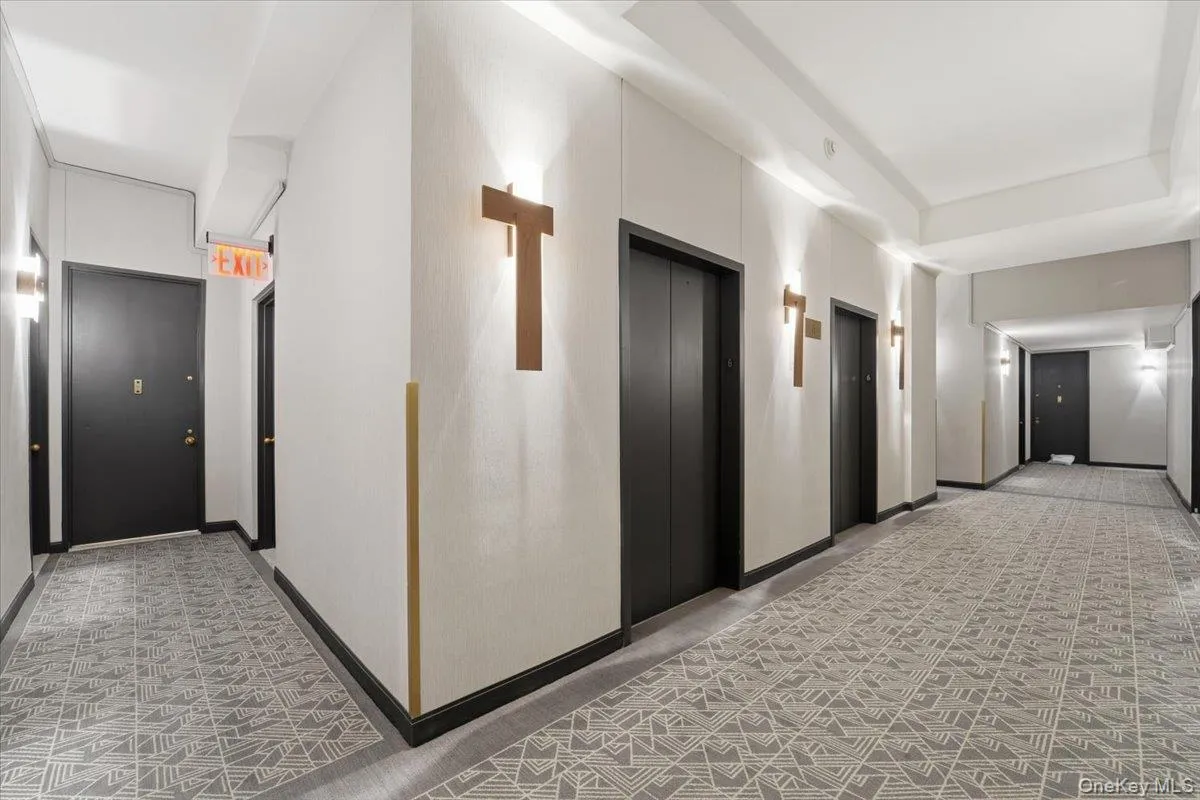 350 50th Street, New York, NY, 1 Room Rooms,1 BathroomBathrooms,Residential,For Rent,50th,0,1011584 350 50th Street, New York, NY, 1 Room Rooms,1 BathroomBathrooms,Residential,For Rent,50th,0,1011584