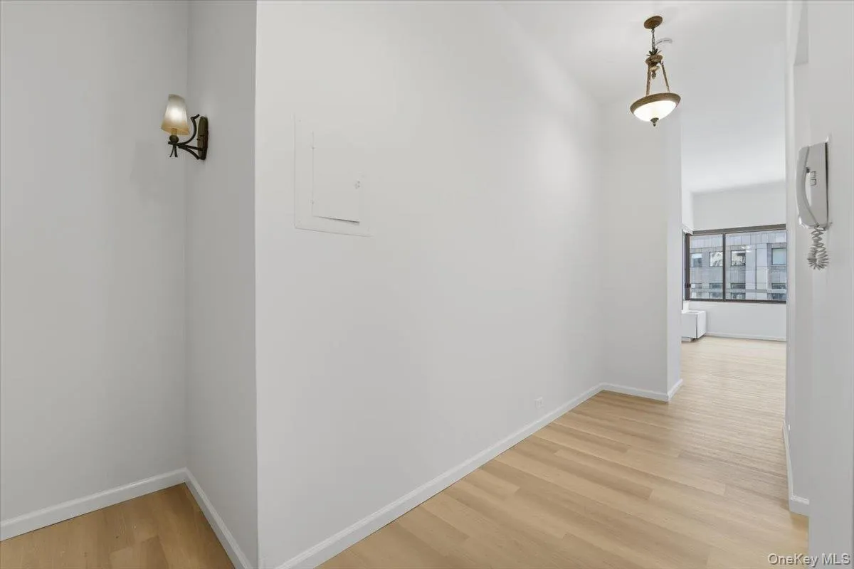 350 50th Street, New York, NY, 1 Room Rooms,1 BathroomBathrooms,Residential,For Rent,50th,0,1011584 350 50th Street, New York, NY, 1 Room Rooms,1 BathroomBathrooms,Residential,For Rent,50th,0,1011584