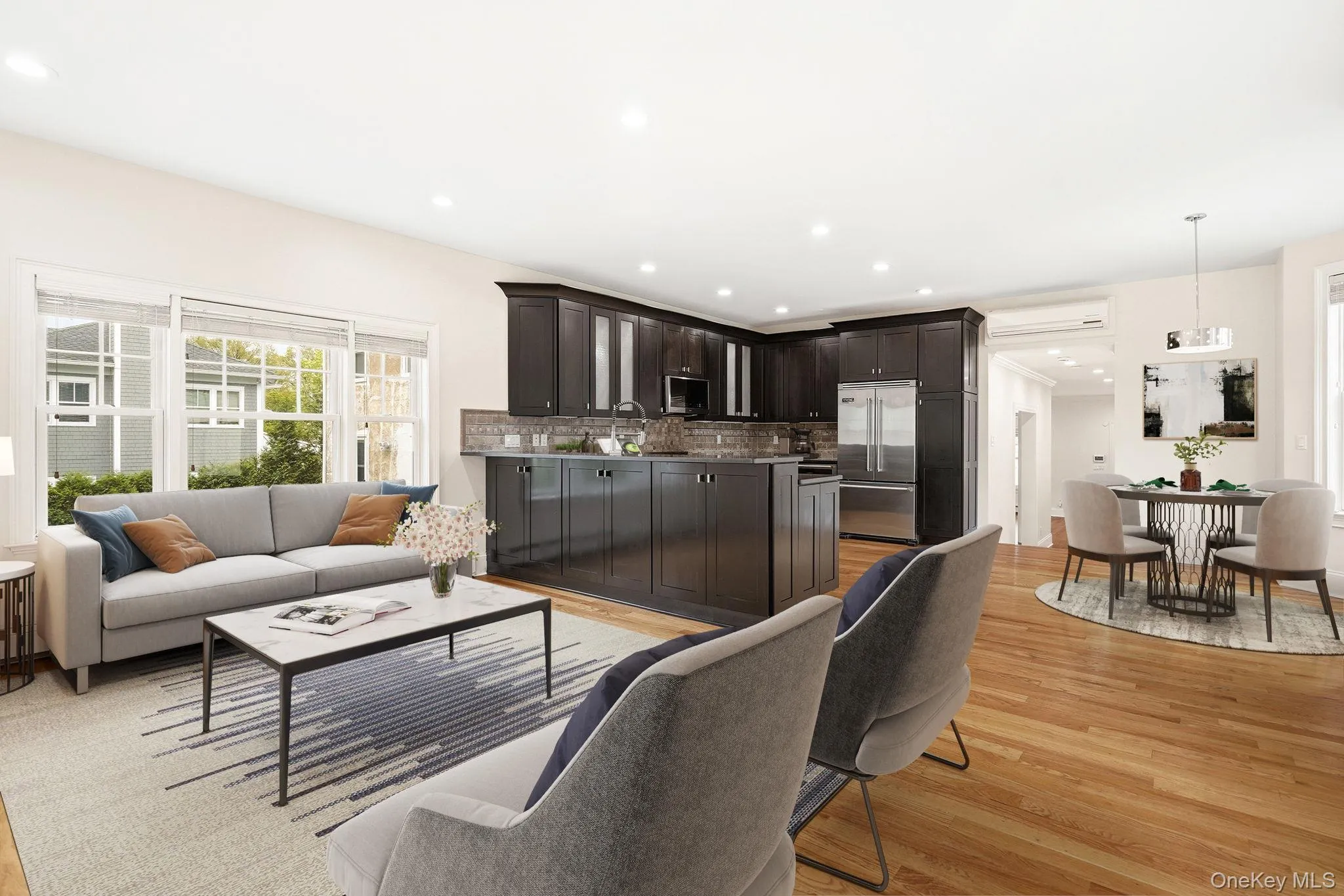 Family Room Open to Kitchen Family Room Open to Kitchen