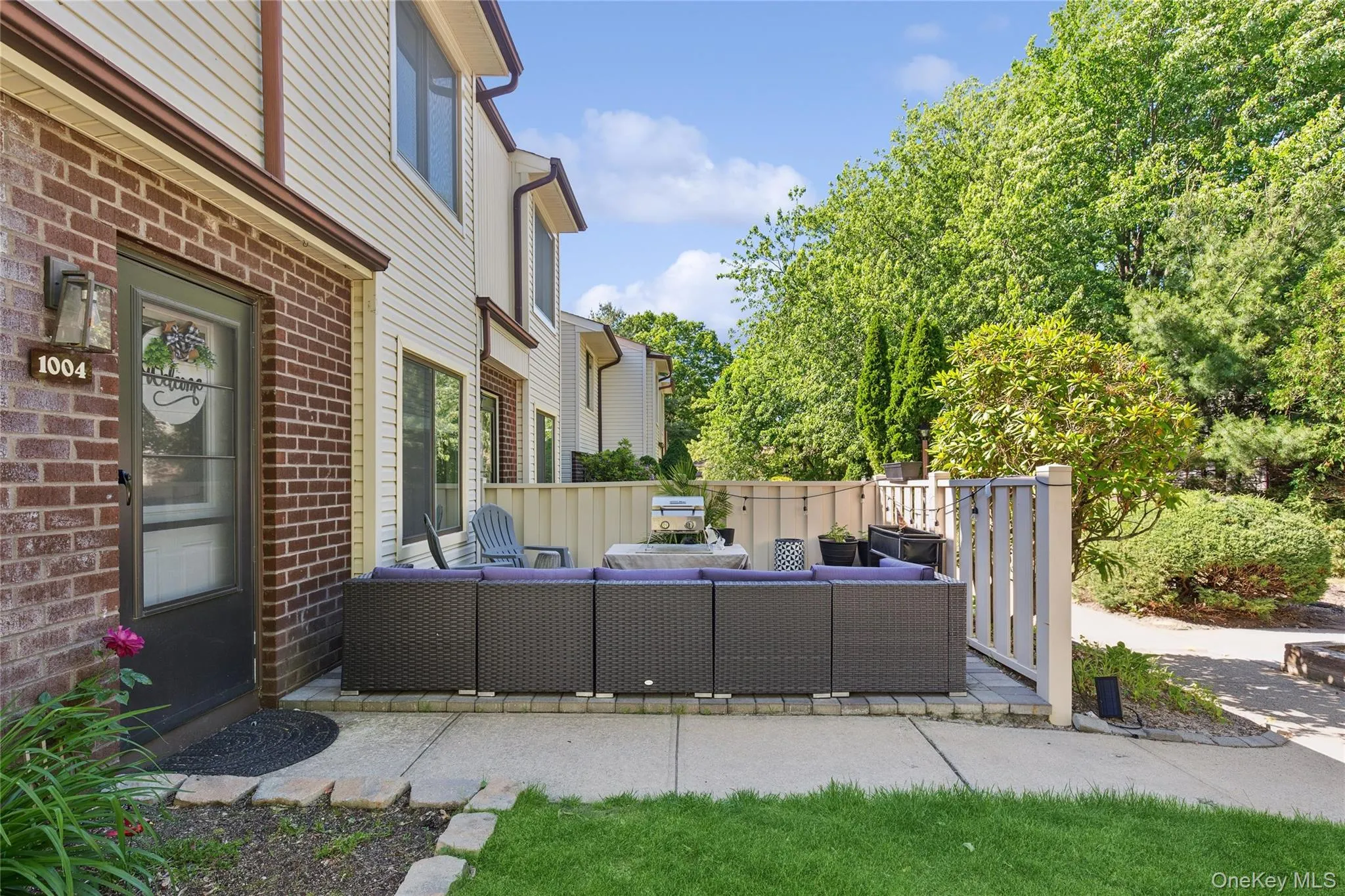 1004 Skyline Drive, Brookhaven, NY, 2 Bedrooms Bedrooms, 5 Rooms Rooms,2 BathroomsBathrooms,Residential,For Rent,Skyline,0,1011586 1004 Skyline Drive, Brookhaven, NY, 2 Bedrooms Bedrooms, 5 Rooms Rooms,2 BathroomsBathrooms,Residential,For Rent,Skyline,0,1011586