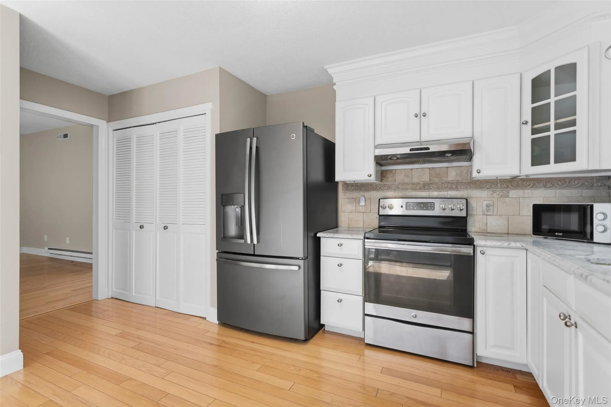 451 Heritage Hills, Somers, NY, 1 Bedroom Bedrooms, 4 Rooms Rooms,1 BathroomBathrooms,Residential,For Rent,Heritage,0,1011587 451 Heritage Hills, Somers, NY, 1 Bedroom Bedrooms, 4 Rooms Rooms,1 BathroomBathrooms,Residential,For Rent,Heritage,0,1011587