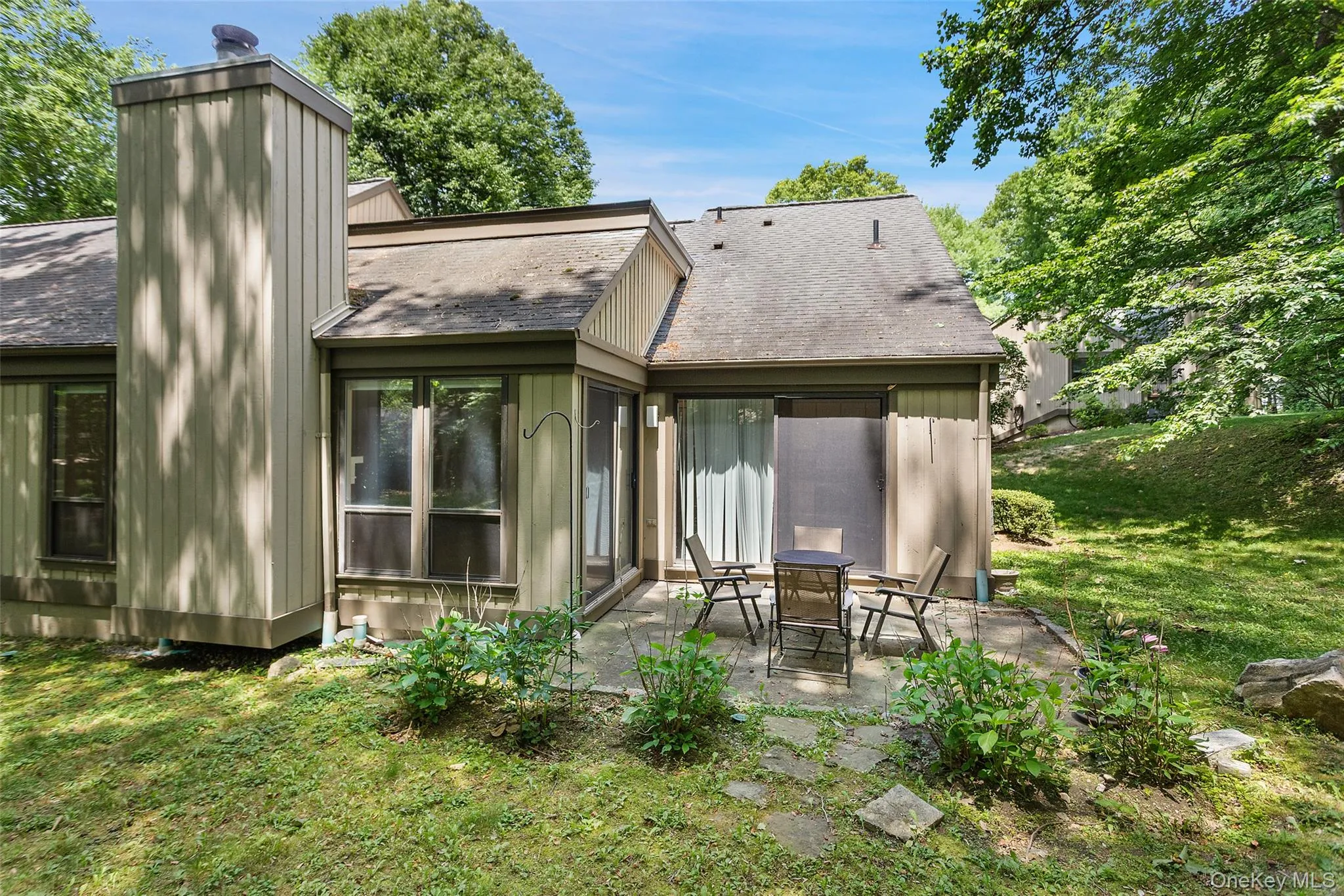451 Heritage Hills, Somers, NY, 1 Bedroom Bedrooms, 4 Rooms Rooms,1 BathroomBathrooms,Residential,For Rent,Heritage,0,1011587 451 Heritage Hills, Somers, NY, 1 Bedroom Bedrooms, 4 Rooms Rooms,1 BathroomBathrooms,Residential,For Rent,Heritage,0,1011587