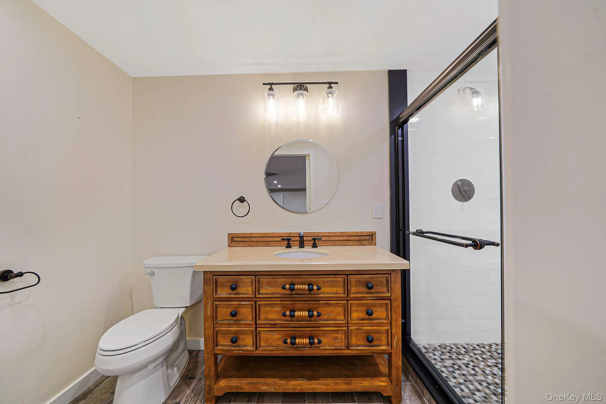 21 Vantage Court, Brookhaven, NY, 3 Bedrooms Bedrooms, 6 Rooms Rooms,3 BathroomsBathrooms,Residential,For Rent,Vantage,0,1011588 21 Vantage Court, Brookhaven, NY, 3 Bedrooms Bedrooms, 6 Rooms Rooms,3 BathroomsBathrooms,Residential,For Rent,Vantage,0,1011588