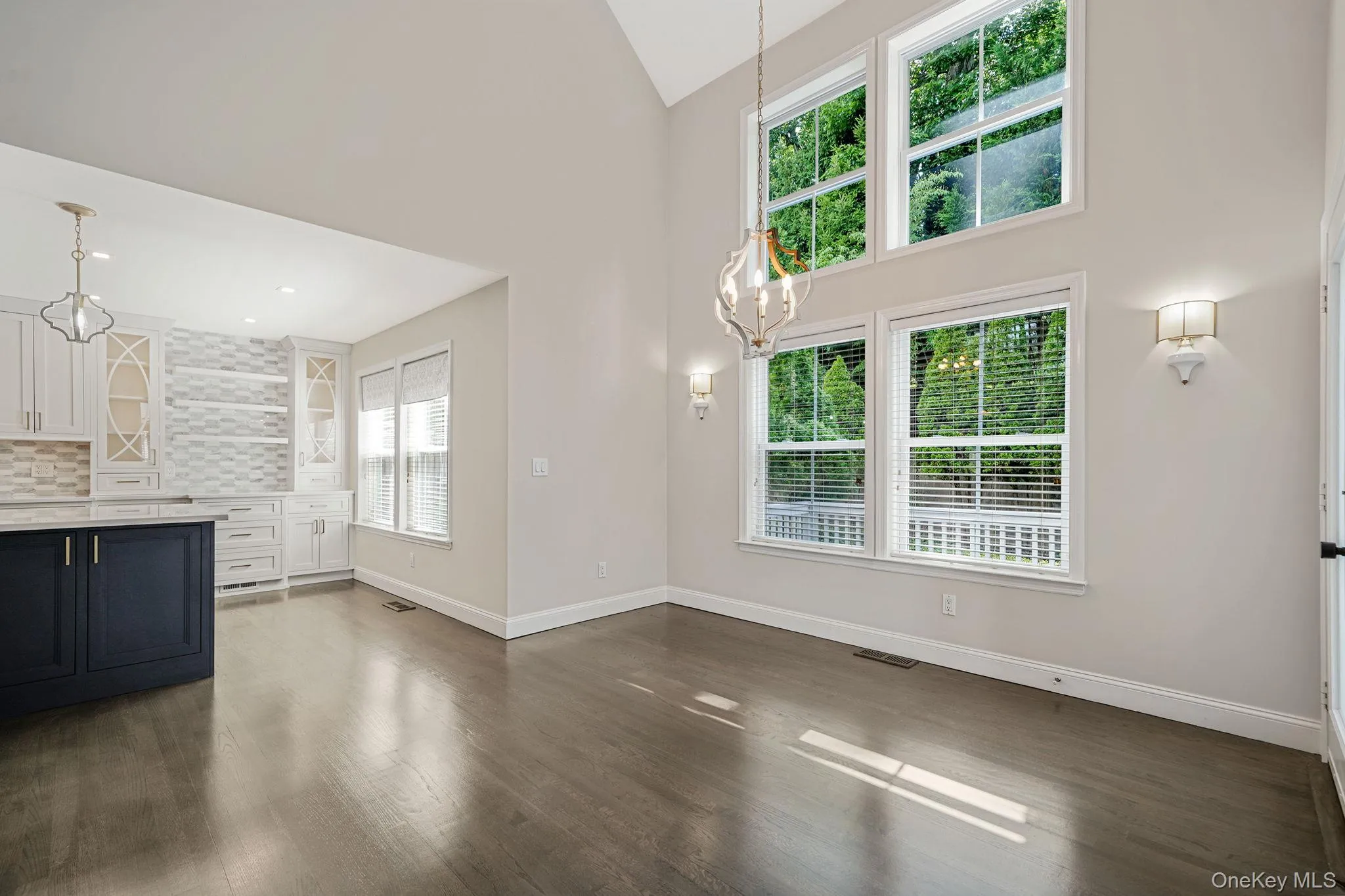 21 Vantage Court, Brookhaven, NY, 3 Bedrooms Bedrooms, 6 Rooms Rooms,3 BathroomsBathrooms,Residential,For Rent,Vantage,0,1011588 21 Vantage Court, Brookhaven, NY, 3 Bedrooms Bedrooms, 6 Rooms Rooms,3 BathroomsBathrooms,Residential,For Rent,Vantage,0,1011588