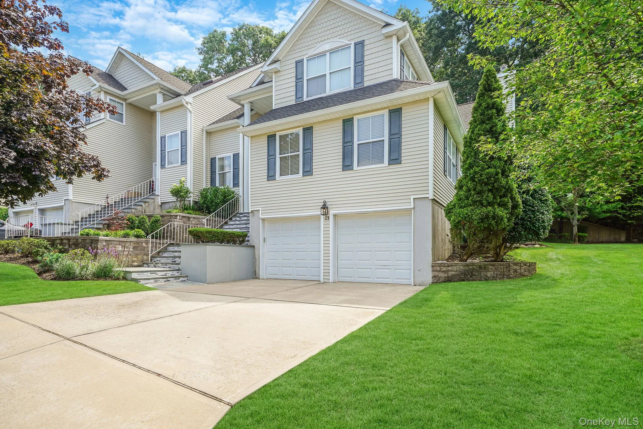 21 Vantage Court, Brookhaven, NY, 3 Bedrooms Bedrooms, 6 Rooms Rooms,3 BathroomsBathrooms,Residential,For Rent,Vantage,0,1011588 21 Vantage Court, Brookhaven, NY, 3 Bedrooms Bedrooms, 6 Rooms Rooms,3 BathroomsBathrooms,Residential,For Rent,Vantage,0,1011588