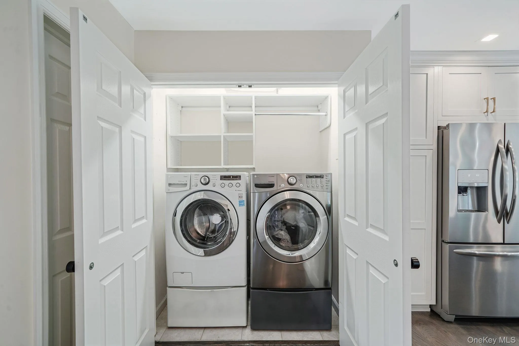 21 Vantage Court, Brookhaven, NY, 3 Bedrooms Bedrooms, 6 Rooms Rooms,3 BathroomsBathrooms,Residential,For Rent,Vantage,0,1011588 21 Vantage Court, Brookhaven, NY, 3 Bedrooms Bedrooms, 6 Rooms Rooms,3 BathroomsBathrooms,Residential,For Rent,Vantage,0,1011588