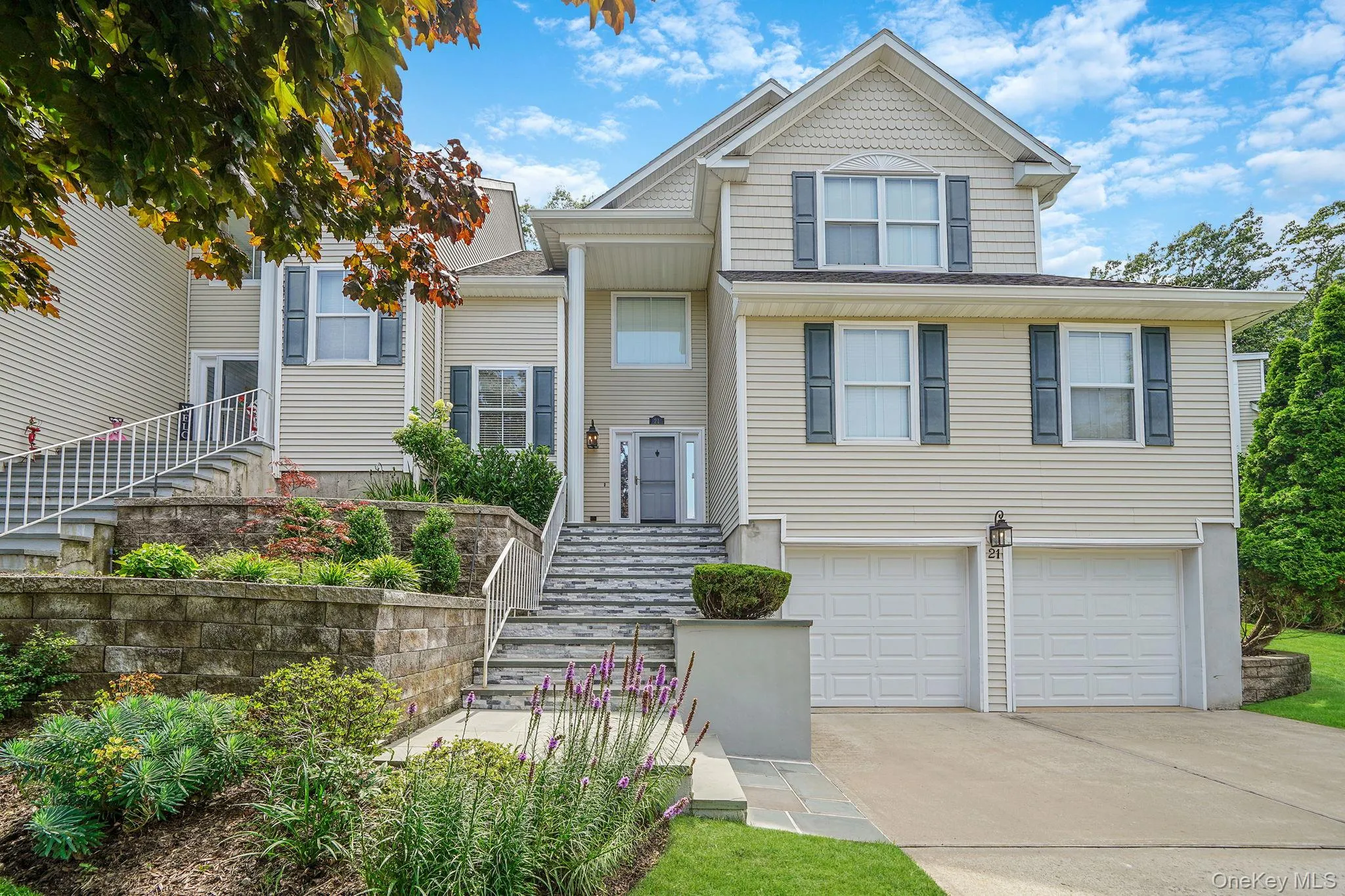 21 Vantage Court, Brookhaven, NY, 3 Bedrooms Bedrooms, 6 Rooms Rooms,3 BathroomsBathrooms,Residential,For Rent,Vantage,0,1011588 21 Vantage Court, Brookhaven, NY, 3 Bedrooms Bedrooms, 6 Rooms Rooms,3 BathroomsBathrooms,Residential,For Rent,Vantage,0,1011588