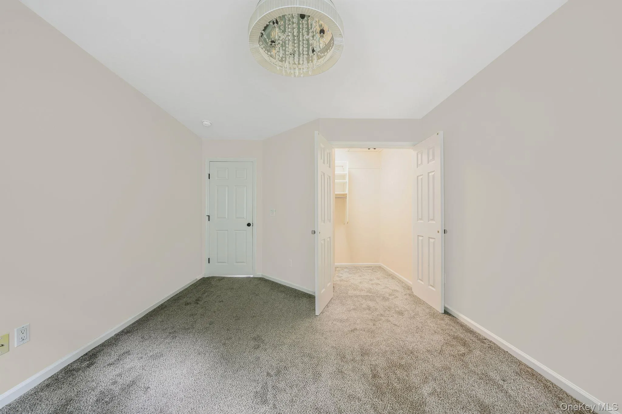 21 Vantage Court, Brookhaven, NY, 3 Bedrooms Bedrooms, 6 Rooms Rooms,3 BathroomsBathrooms,Residential,For Rent,Vantage,0,1011588 21 Vantage Court, Brookhaven, NY, 3 Bedrooms Bedrooms, 6 Rooms Rooms,3 BathroomsBathrooms,Residential,For Rent,Vantage,0,1011588