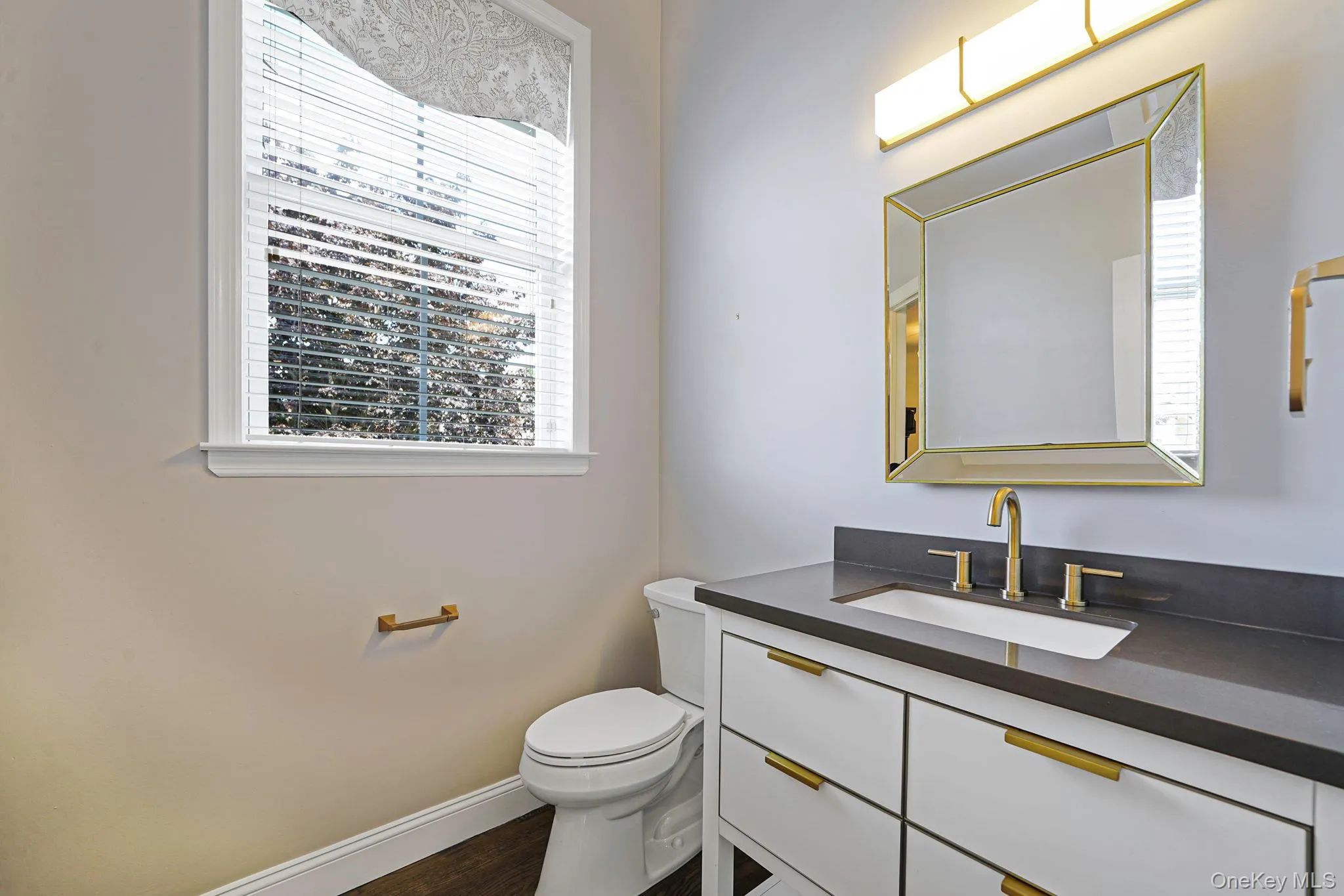 21 Vantage Court, Brookhaven, NY, 3 Bedrooms Bedrooms, 6 Rooms Rooms,3 BathroomsBathrooms,Residential,For Rent,Vantage,0,1011588 21 Vantage Court, Brookhaven, NY, 3 Bedrooms Bedrooms, 6 Rooms Rooms,3 BathroomsBathrooms,Residential,For Rent,Vantage,0,1011588