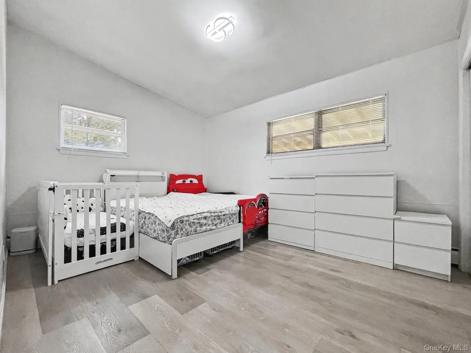 44 Straight Path, Thompson, NY, 3 Bedrooms Bedrooms, 6 Rooms Rooms,2 BathroomsBathrooms,Residential,For Rent,Straight,0,1011589 44 Straight Path, Thompson, NY, 3 Bedrooms Bedrooms, 6 Rooms Rooms,2 BathroomsBathrooms,Residential,For Rent,Straight,0,1011589