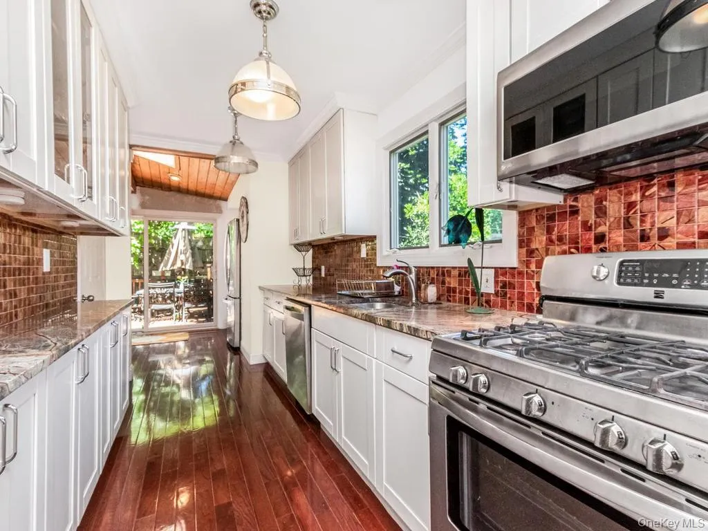 177 Carroll Street, New York, NY, 5 Bedrooms Bedrooms, 9 Rooms Rooms,2 BathroomsBathrooms,Residential,For Rent,Carroll,0,1011592 177 Carroll Street, New York, NY, 5 Bedrooms Bedrooms, 9 Rooms Rooms,2 BathroomsBathrooms,Residential,For Rent,Carroll,0,1011592