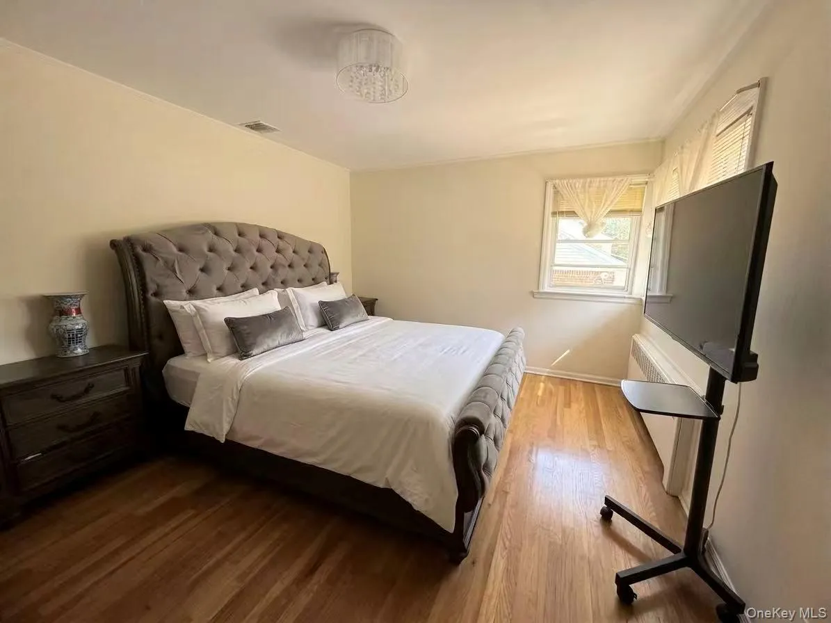 25 Reed Lane, North Hempstead, NY, 3 Bedrooms Bedrooms, 6 Rooms Rooms,2 BathroomsBathrooms,Residential,For Rent,Reed,0,1011593 25 Reed Lane, North Hempstead, NY, 3 Bedrooms Bedrooms, 6 Rooms Rooms,2 BathroomsBathrooms,Residential,For Rent,Reed,0,1011593
