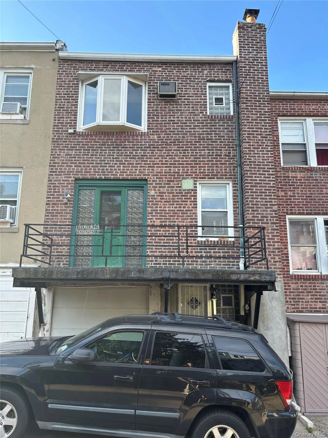 7350 52nd Road, New York, NY, 3 Bedrooms Bedrooms, 6 Rooms Rooms,2 BathroomsBathrooms,Residential,For Rent,52nd,0,1011598 7350 52nd Road, New York, NY, 3 Bedrooms Bedrooms, 6 Rooms Rooms,2 BathroomsBathrooms,Residential,For Rent,52nd,0,1011598