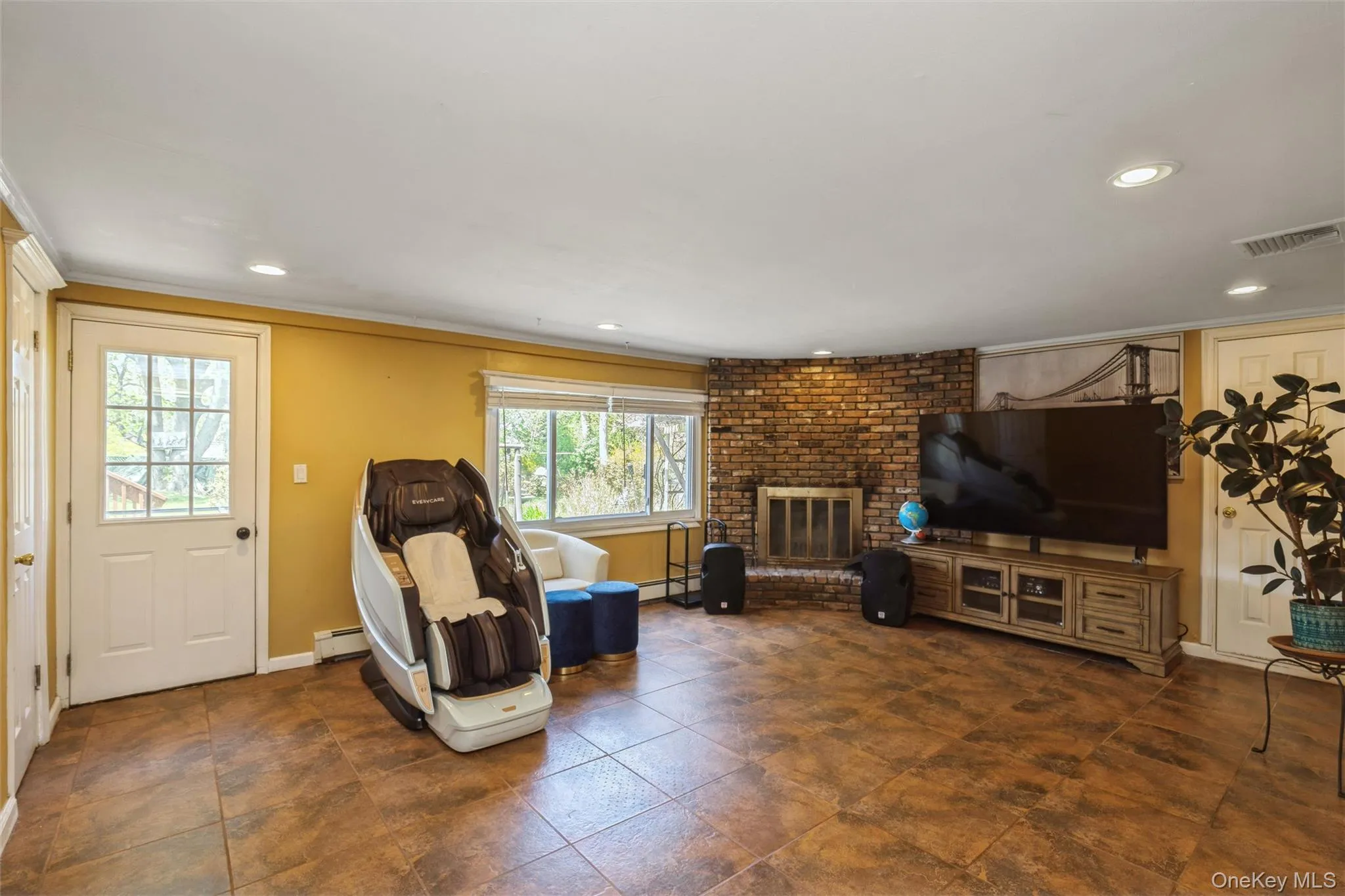 5 Highpoint Drive, Huntington, NY, 4 Bedrooms Bedrooms, 8 Rooms Rooms,2 BathroomsBathrooms,Residential,For Rent,Highpoint,0,1011600 5 Highpoint Drive, Huntington, NY, 4 Bedrooms Bedrooms, 8 Rooms Rooms,2 BathroomsBathrooms,Residential,For Rent,Highpoint,0,1011600
