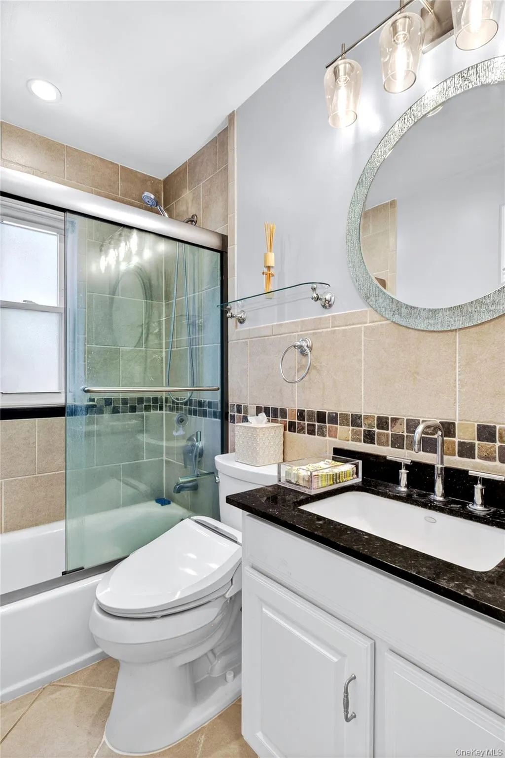 50 Albertson Place, North Hempstead, NY, 3 Bedrooms Bedrooms, 6 Rooms Rooms,2 BathroomsBathrooms,Residential Lease,For Rent,Albertson,0,1011603 50 Albertson Place, North Hempstead, NY, 3 Bedrooms Bedrooms, 6 Rooms Rooms,2 BathroomsBathrooms,Residential Lease,For Rent,Albertson,0,1011603