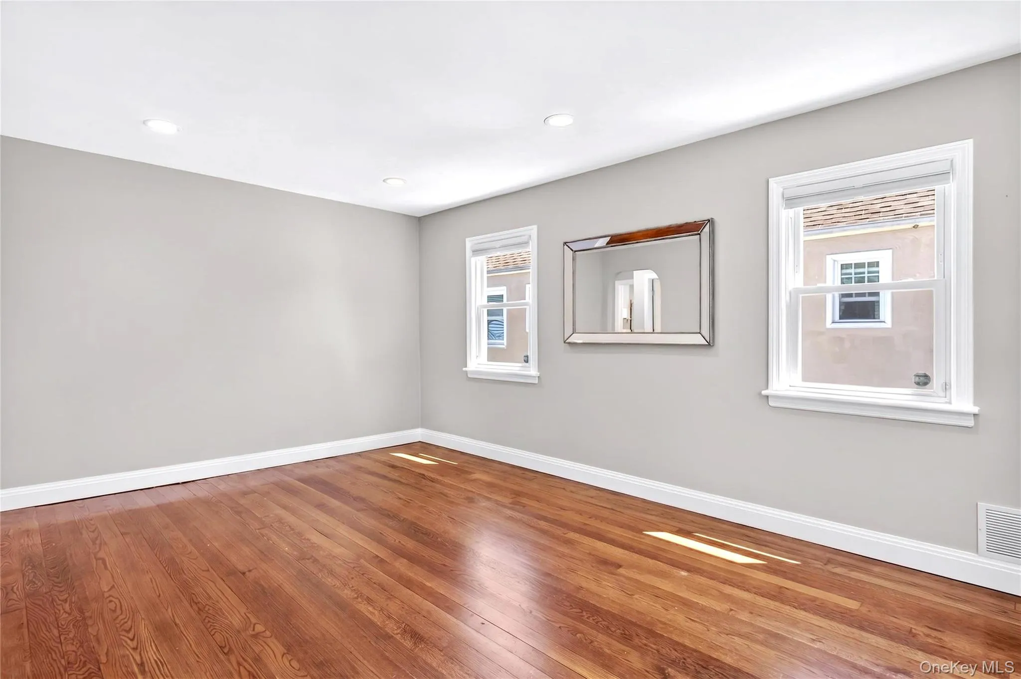 50 Albertson Place, North Hempstead, NY, 3 Bedrooms Bedrooms, 6 Rooms Rooms,2 BathroomsBathrooms,Residential Lease,For Rent,Albertson,0,1011603 50 Albertson Place, North Hempstead, NY, 3 Bedrooms Bedrooms, 6 Rooms Rooms,2 BathroomsBathrooms,Residential Lease,For Rent,Albertson,0,1011603