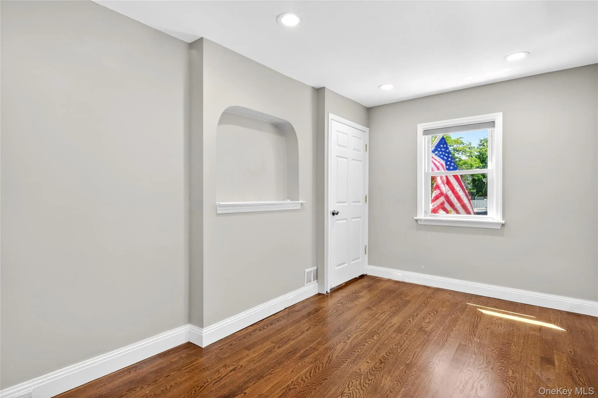 50 Albertson Place, North Hempstead, NY, 3 Bedrooms Bedrooms, 6 Rooms Rooms,2 BathroomsBathrooms,Residential Lease,For Rent,Albertson,0,1011603 50 Albertson Place, North Hempstead, NY, 3 Bedrooms Bedrooms, 6 Rooms Rooms,2 BathroomsBathrooms,Residential Lease,For Rent,Albertson,0,1011603