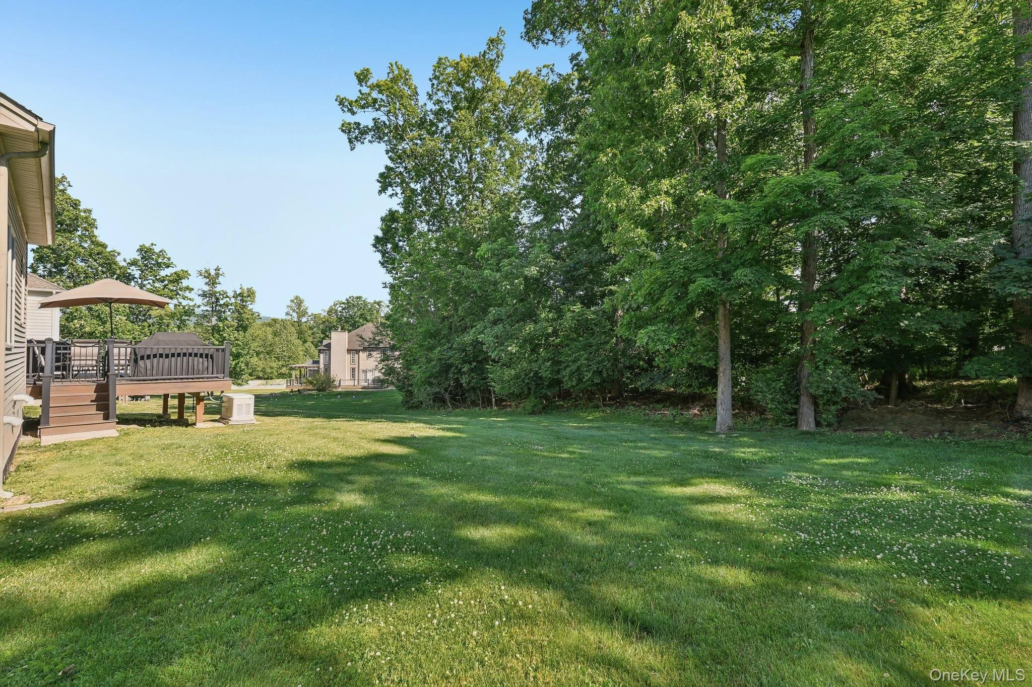 Beautiful yard with sprinkler system. Beautiful yard with sprinkler system.
