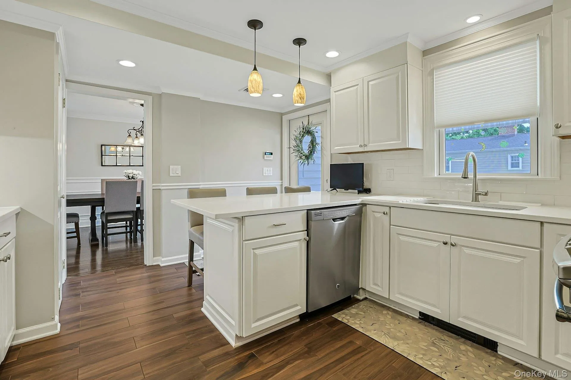 20 Knox Road, Eastchester, NY, 3 Bedrooms Bedrooms, 7 Rooms Rooms,2 BathroomsBathrooms,Residential,For Rent,Knox,0,1011613 20 Knox Road, Eastchester, NY, 3 Bedrooms Bedrooms, 7 Rooms Rooms,2 BathroomsBathrooms,Residential,For Rent,Knox,0,1011613