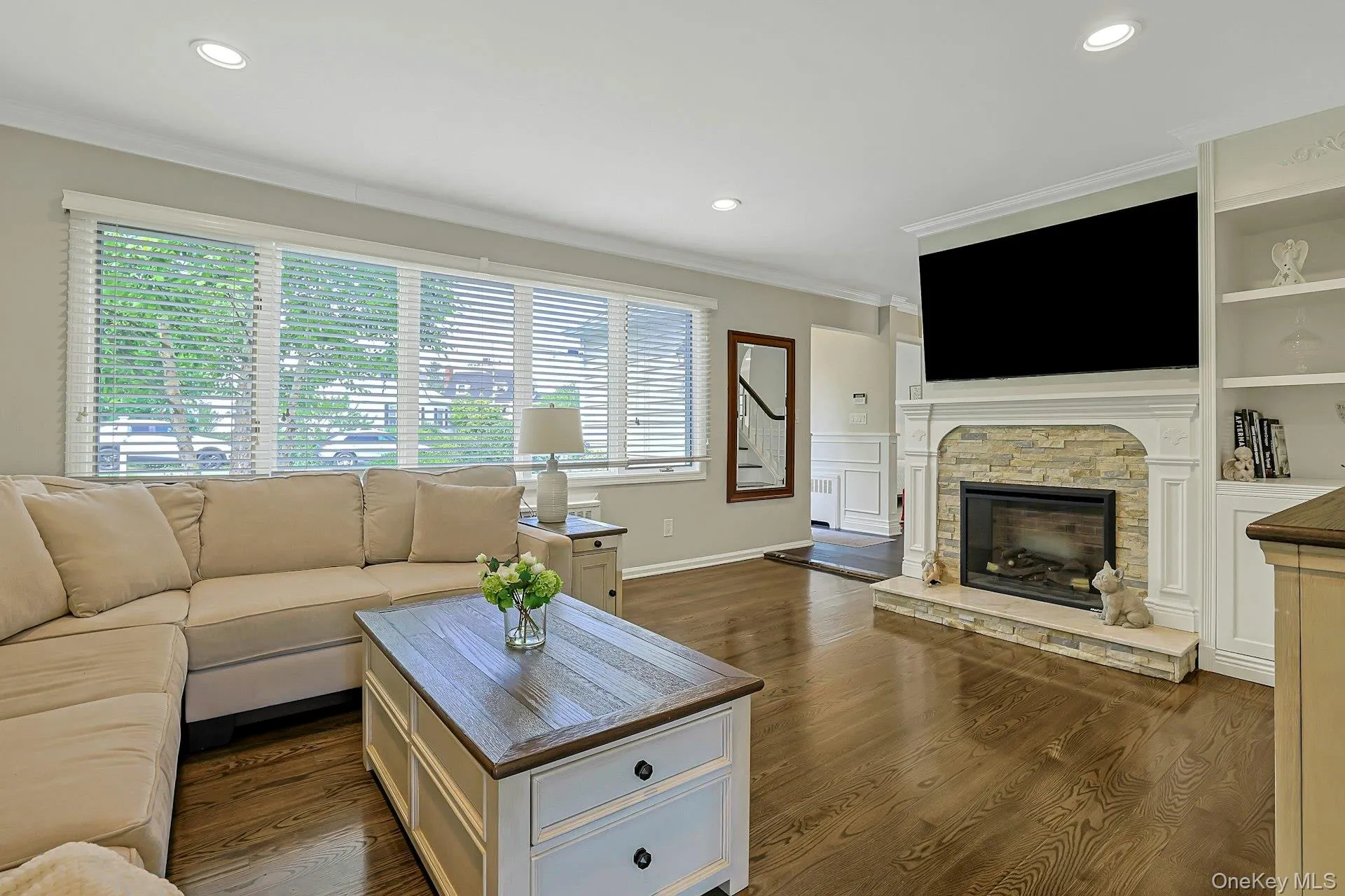 20 Knox Road, Eastchester, NY, 3 Bedrooms Bedrooms, 7 Rooms Rooms,2 BathroomsBathrooms,Residential,For Rent,Knox,0,1011613 20 Knox Road, Eastchester, NY, 3 Bedrooms Bedrooms, 7 Rooms Rooms,2 BathroomsBathrooms,Residential,For Rent,Knox,0,1011613