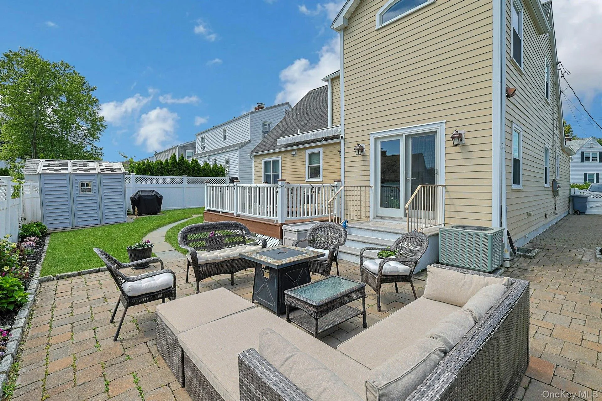 20 Knox Road, Eastchester, NY, 3 Bedrooms Bedrooms, 7 Rooms Rooms,2 BathroomsBathrooms,Residential,For Rent,Knox,0,1011613 20 Knox Road, Eastchester, NY, 3 Bedrooms Bedrooms, 7 Rooms Rooms,2 BathroomsBathrooms,Residential,For Rent,Knox,0,1011613