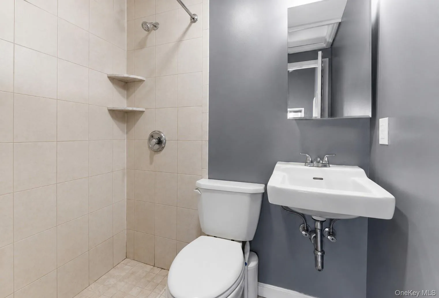 53 Arizona Avenue, Long Beach, NY, 2 Bedrooms Bedrooms, 4 Rooms Rooms,1 BathroomBathrooms,Residential Lease,For Rent,Arizona,0,1011614 53 Arizona Avenue, Long Beach, NY, 2 Bedrooms Bedrooms, 4 Rooms Rooms,1 BathroomBathrooms,Residential Lease,For Rent,Arizona,0,1011614