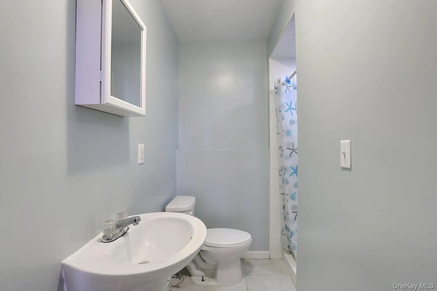 6 Hemlock Lane, Haverstraw, NY, 5 Bedrooms Bedrooms, 10 Rooms Rooms,3 BathroomsBathrooms,Residential,For Rent,Hemlock,0,1011617 6 Hemlock Lane, Haverstraw, NY, 5 Bedrooms Bedrooms, 10 Rooms Rooms,3 BathroomsBathrooms,Residential,For Rent,Hemlock,0,1011617