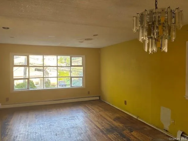 157 Hendrickson Avenue, Hempstead, NY, 3 Bedrooms Bedrooms, 6 Rooms Rooms,1 BathroomBathrooms,Residential,For Rent,Hendrickson,0,1011618 157 Hendrickson Avenue, Hempstead, NY, 3 Bedrooms Bedrooms, 6 Rooms Rooms,1 BathroomBathrooms,Residential,For Rent,Hendrickson,0,1011618