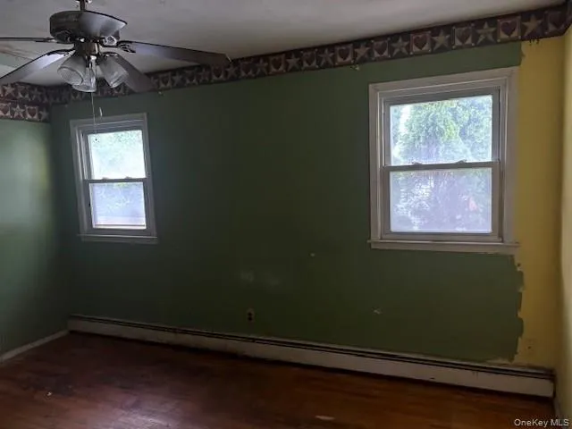 157 Hendrickson Avenue, Hempstead, NY, 3 Bedrooms Bedrooms, 6 Rooms Rooms,1 BathroomBathrooms,Residential,For Rent,Hendrickson,0,1011618 157 Hendrickson Avenue, Hempstead, NY, 3 Bedrooms Bedrooms, 6 Rooms Rooms,1 BathroomBathrooms,Residential,For Rent,Hendrickson,0,1011618