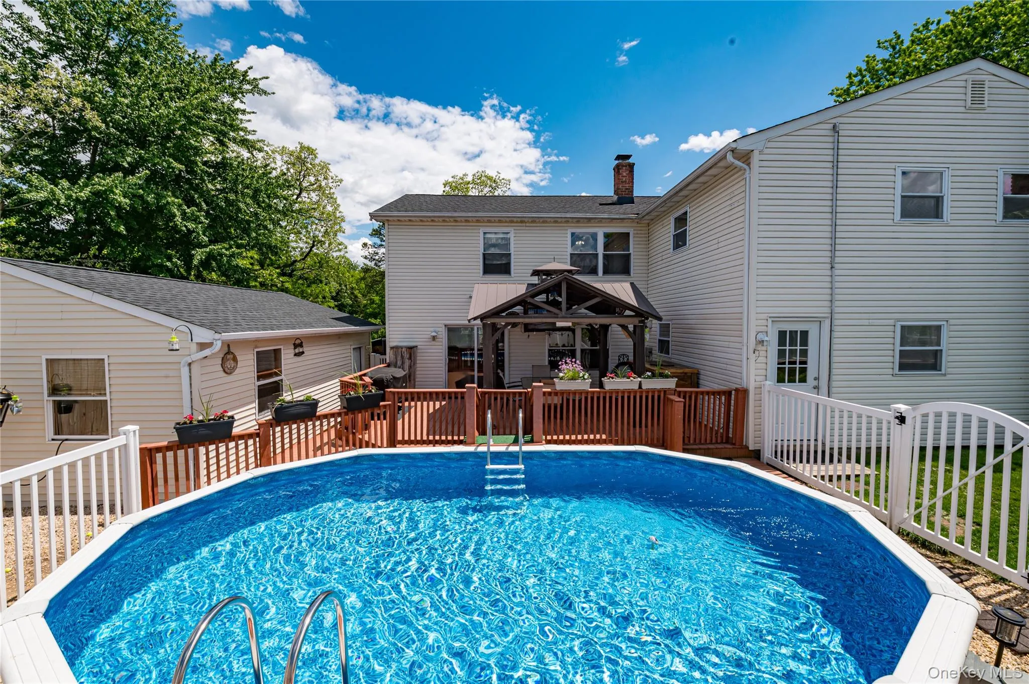 25 Shore Drive, Brookhaven, NY, 7 Bedrooms Bedrooms, 12 Rooms Rooms,4 BathroomsBathrooms,Residential,For Rent,Shore,0,1011620 25 Shore Drive, Brookhaven, NY, 7 Bedrooms Bedrooms, 12 Rooms Rooms,4 BathroomsBathrooms,Residential,For Rent,Shore,0,1011620