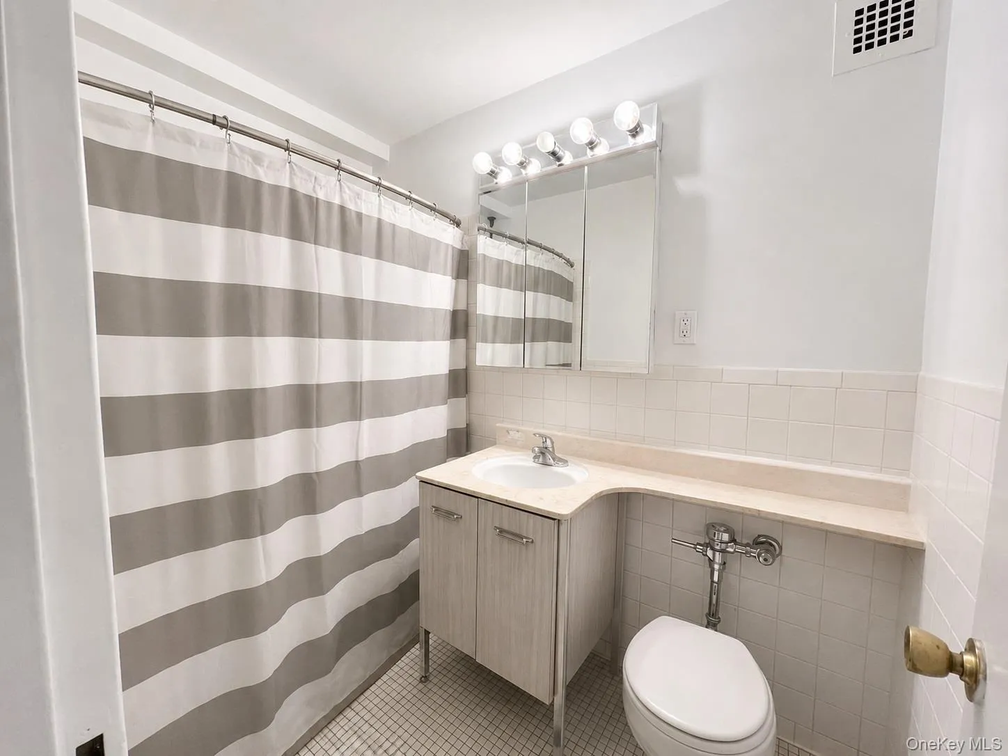 Bathroom Bathroom