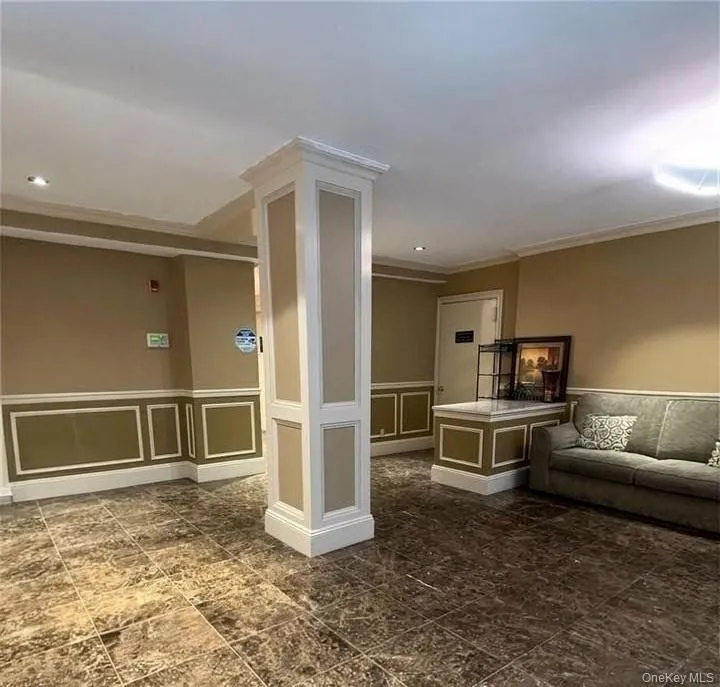 Lobby Lobby